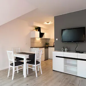Apartment Everysky - Lesny Dom 16 - 18